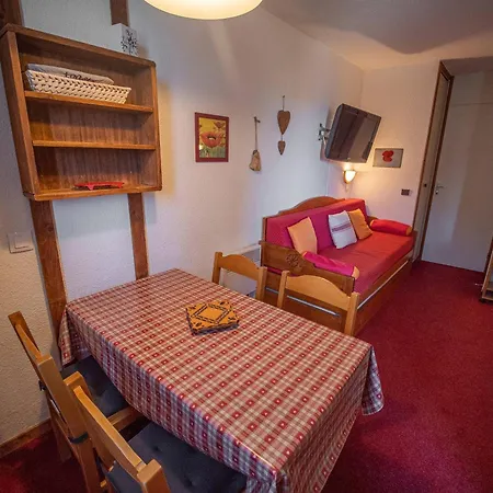 Cosy, 100m Des Pistes, Balcon, Casier A Skis, Quartier Calme, Proche Commerces Valmorel